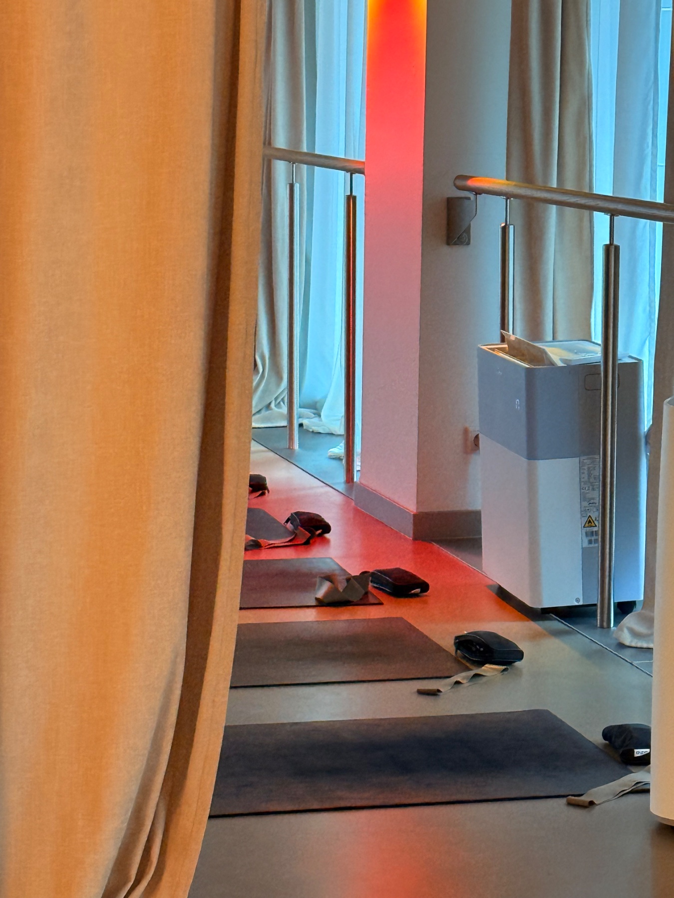 Refine Room