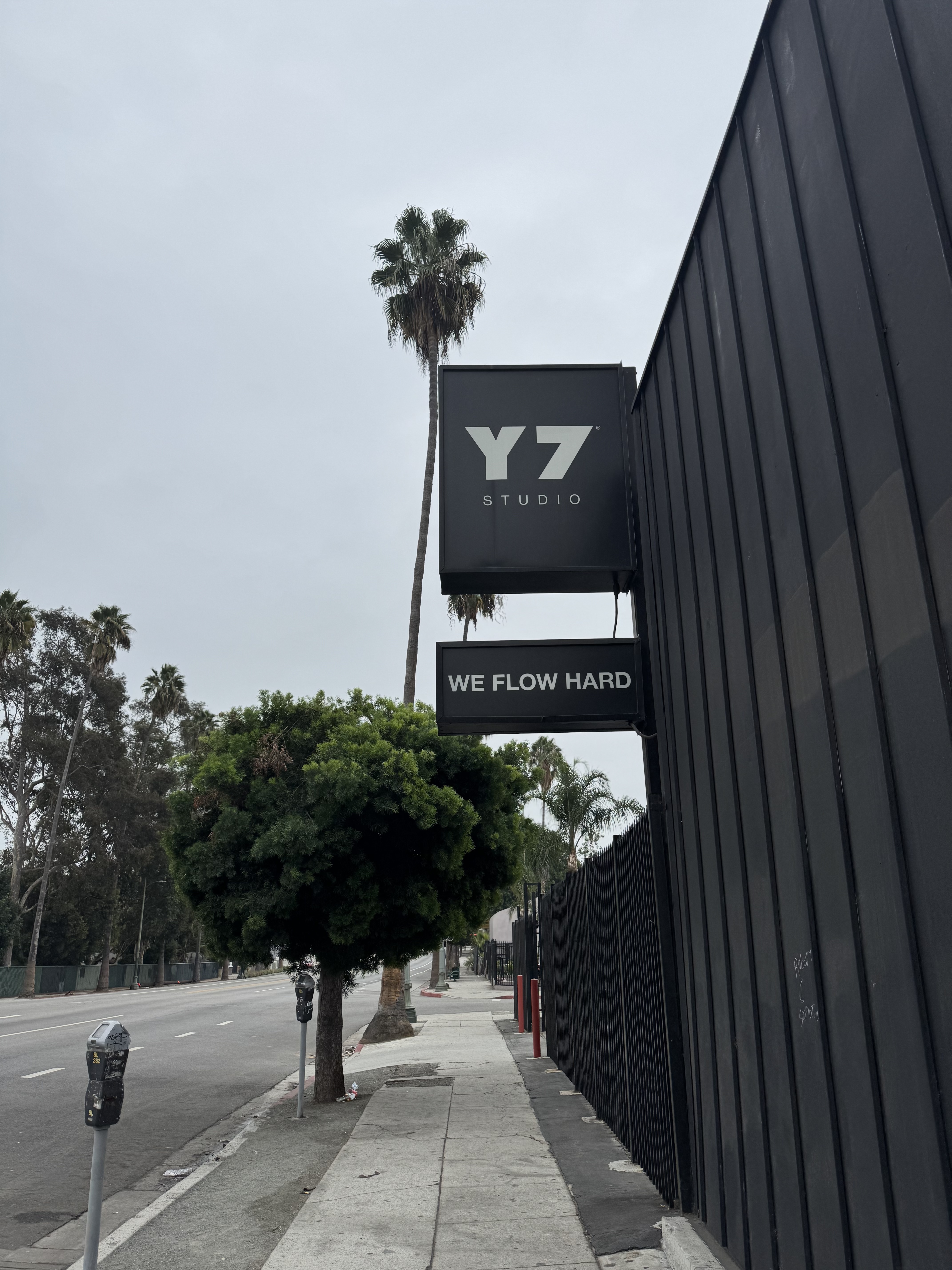 Y7 Studio Silverlake